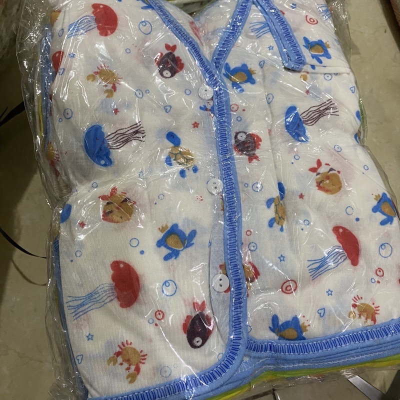 (Isi 3) Setelan Baju Bayi Lengan Pendek Motif Tabur