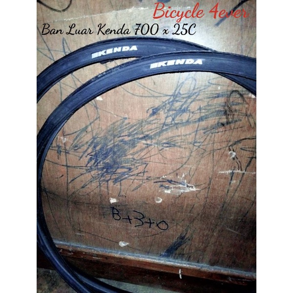 Ban Luar Kenda 700 x 25C