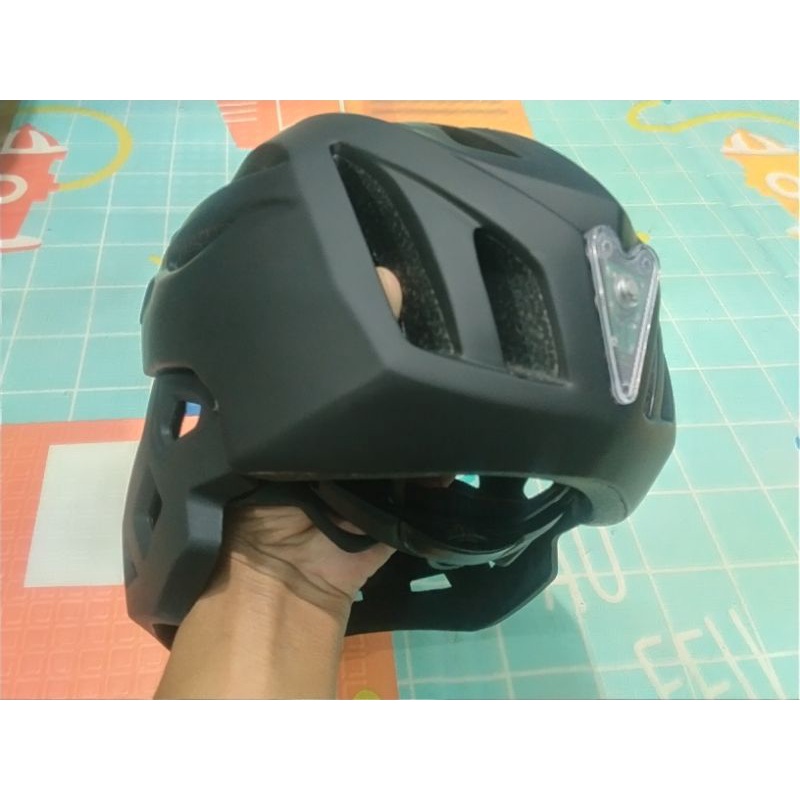 helm race pushbike anak