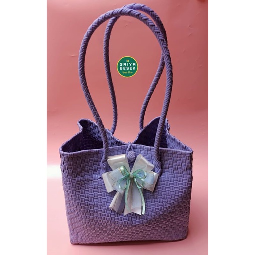 

Tas Hampers Cantik Bahan Jali jali, bahan halus dan rapi