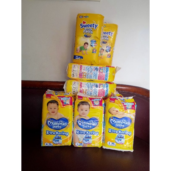 PAMPERS MAMYPOKO SIZE XL26 TIPE CELANA