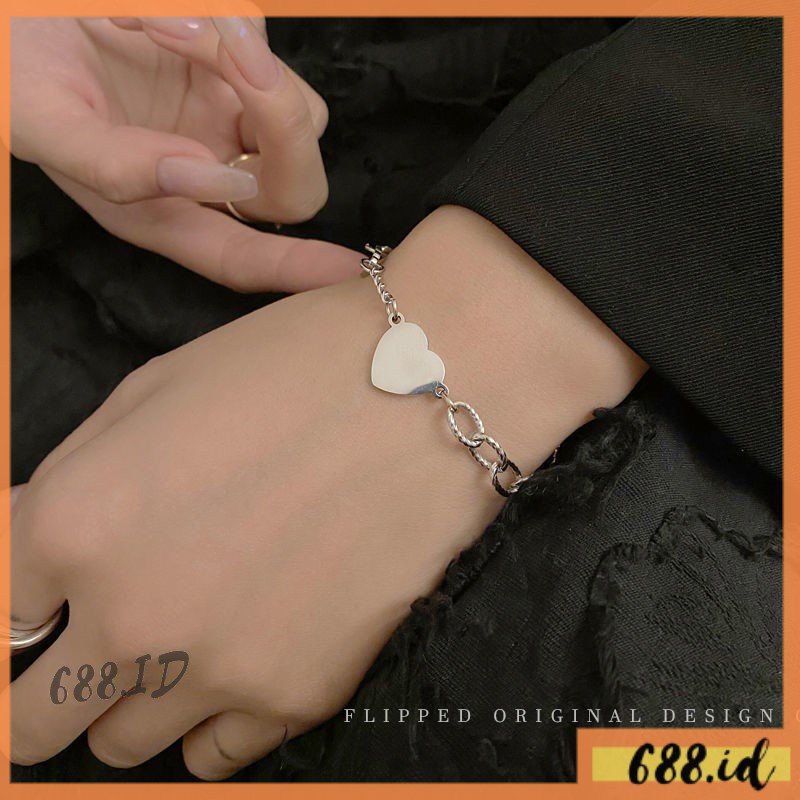 Gelang Wanita Model Love Ala Korea Titanium Anti Karat GL 15