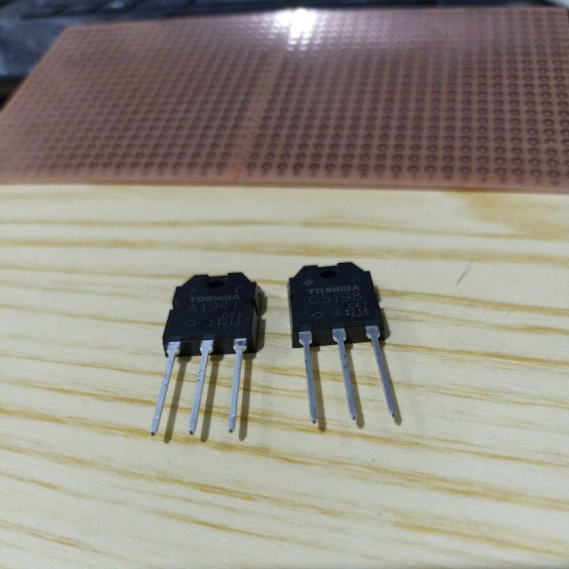 TRANSISTOR TOSHIBA A1941 C5198 ORIGINAL