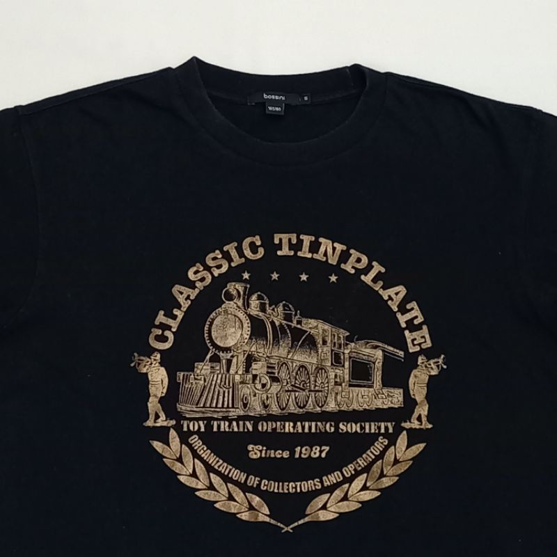Kaos Bossini Gold Print Black Size small Preloved Secondhand Thrifting