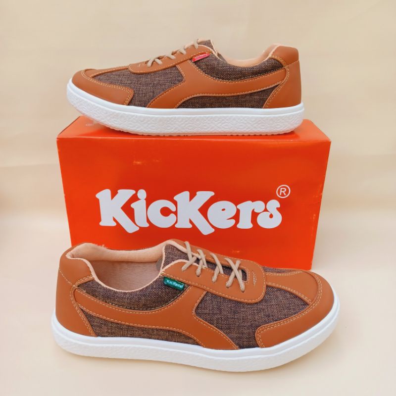 Sepatu Sneakers casual unisex. SNK 01