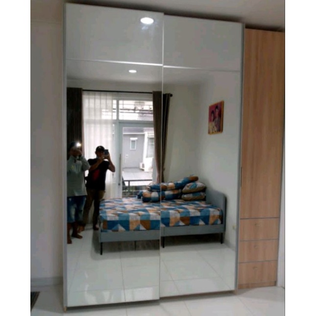 Lemari pakaian baju full plafon kayu hpl sliding rel gantung full cermin ukuran P200 x T290 kayu mul
