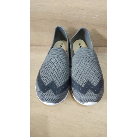 Sepatu Karet Wanita - Sepatu New Era LB 10020