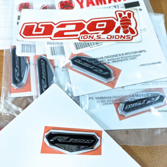 Emblem 3D R15M Original Yamaha R15M 2022 Silver