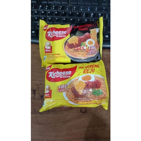 

Richeese mi instan goreng keju level 0 dan ramen keju level 3 mi viral harga termurah