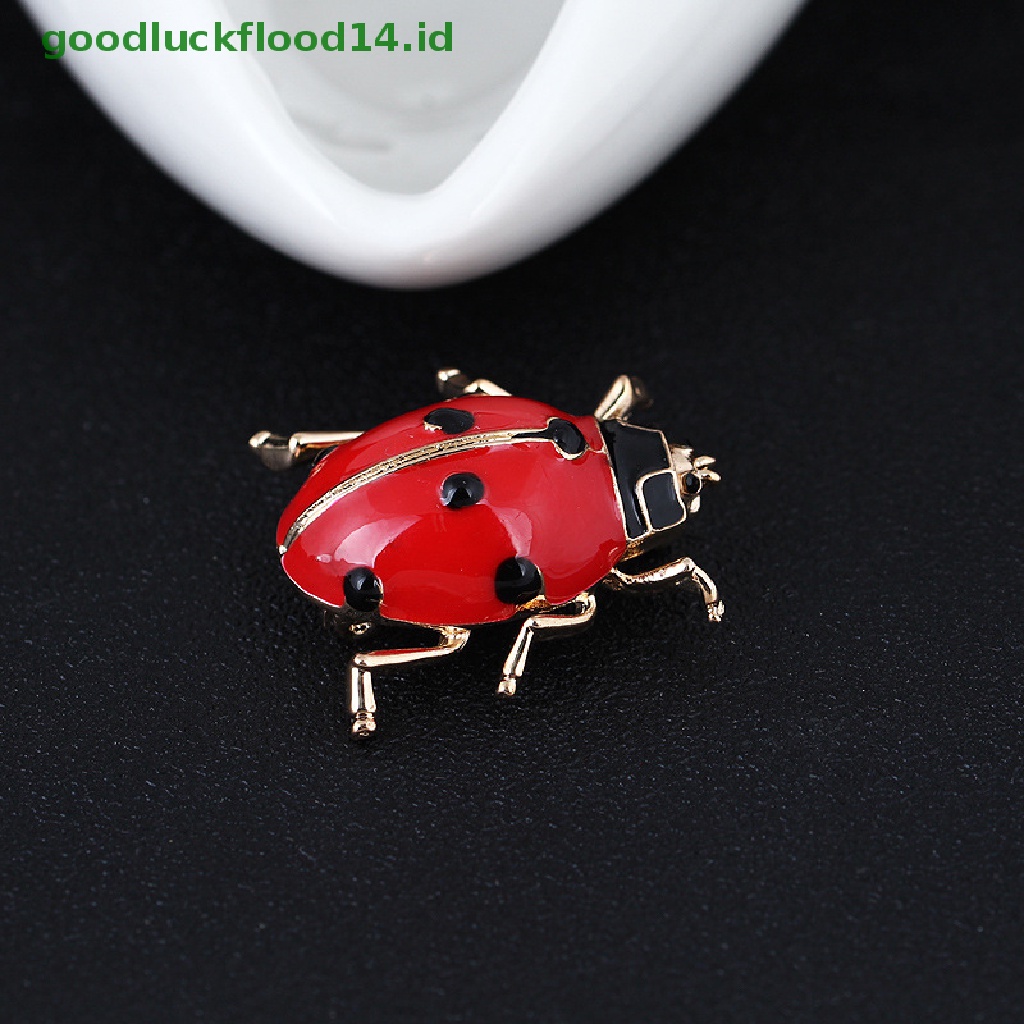 Bros Pin Enamel Bentuk Kumbang Warna Merah Untuk Hadiah