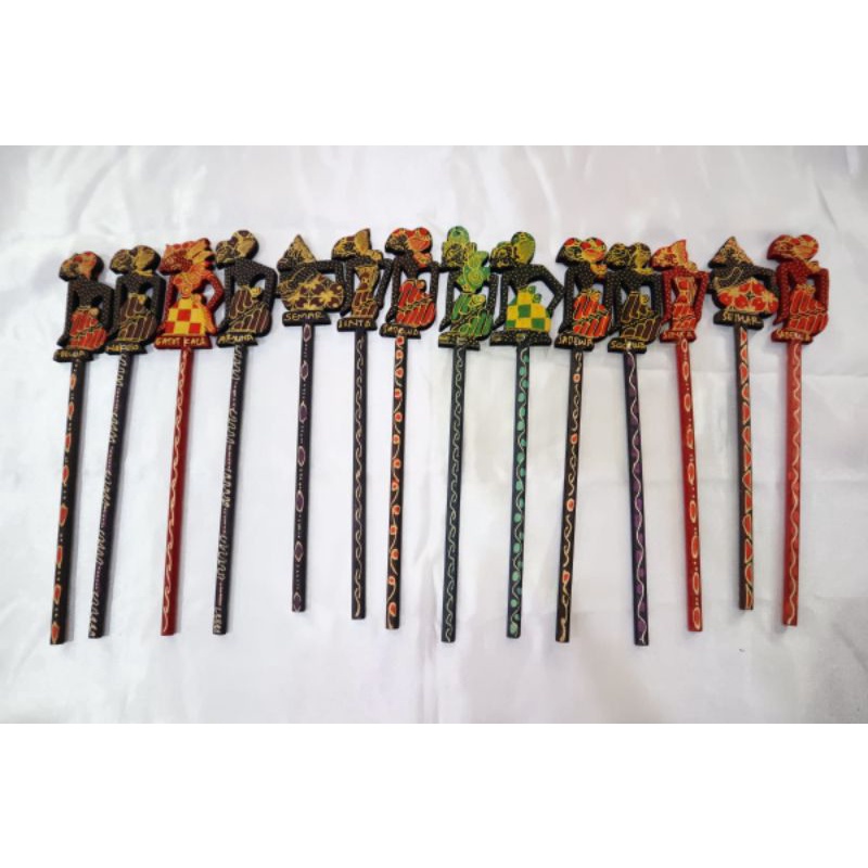 

PENSIL WAYANG KAYU PENSIL KAYU BATIK PENSIL WAYANG PENSIL BATIK LUKIS PENSIL UNIK PENSIL ETNIK