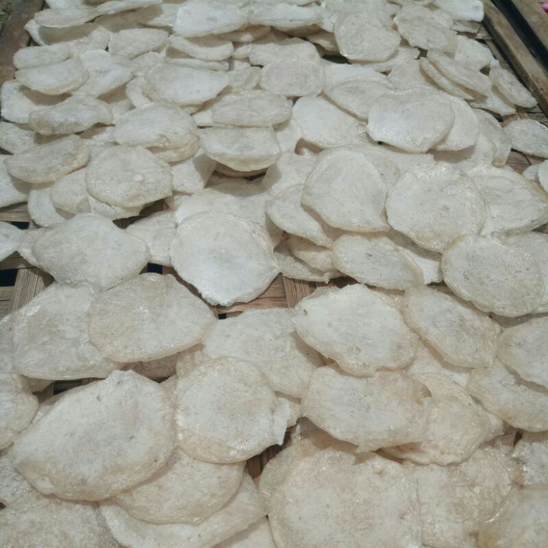

krupuk RO mentah.