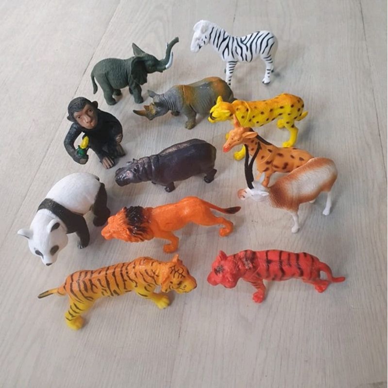 MAINAN HEWAN ANIMAL KINGDOM