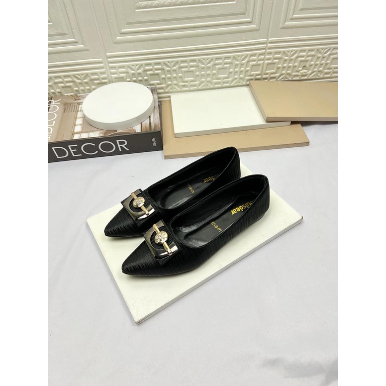 sepatu flatshoes wanita terbaru kekinian bahan satin LOUISDEAR B151