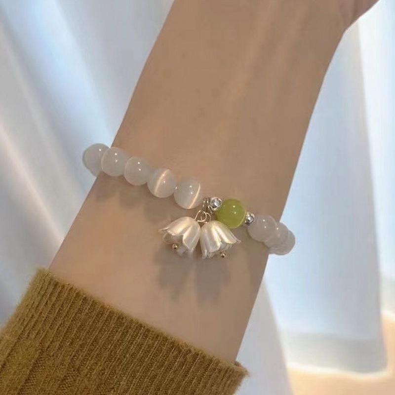 Perhiasan Gelang Lapis Emas Bentuk tulip Aksen Berlian opal Gaya Korea Untuk Hadiah Wanita