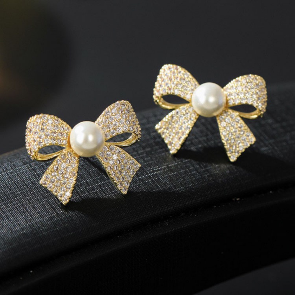 Anting Tusuk Gantung Temperament Desain Pita Hias Mutiara Gaya Simple Untuk Wanita