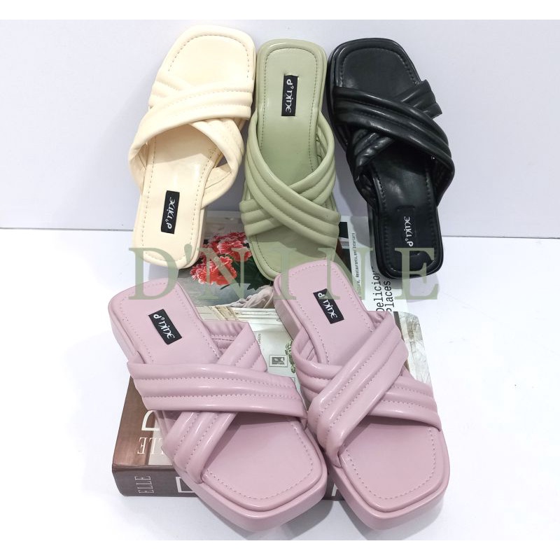 Sandal Wanita sandal wedges spon super ringan DN 01