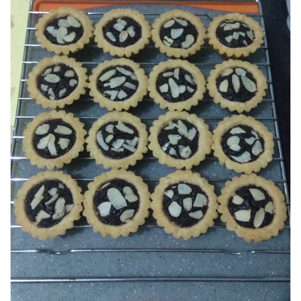 

Pie Brownies Legit isi 10 pcs bisa Tulis Nama
