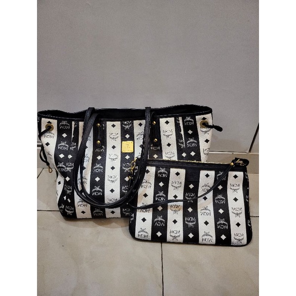 Mcm two tone signature tote bag and pouch preloved