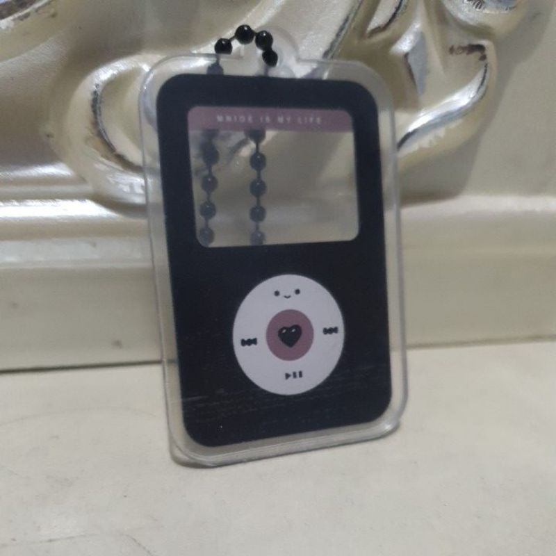 Gantungan Kunci Bingkai Foto / i pod Model Pop-Up Bahan Akrilik Transparan hitam