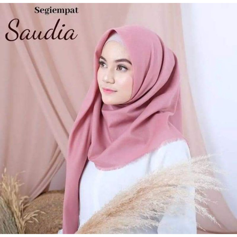 segiempat saudia dusty pink