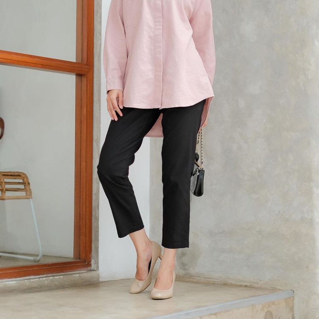 Celana Panjang Wanita Kekinian Slimfit Twill Stretch