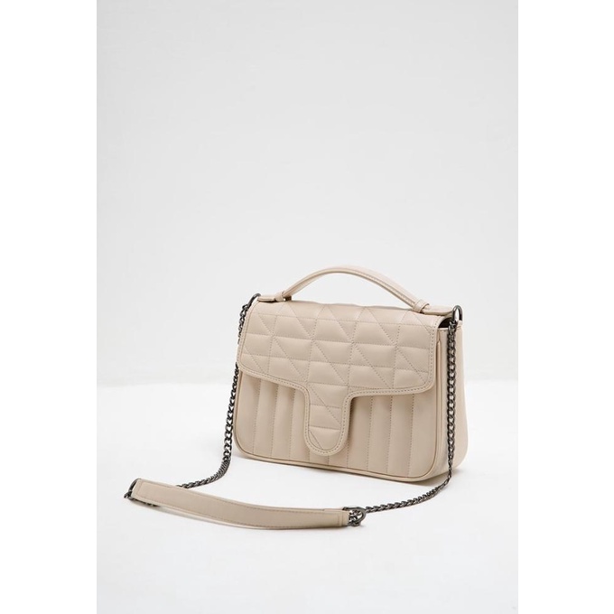 Berrybenka - Tas Selempang Wanita Sofia Trie Quilted Sling Bag