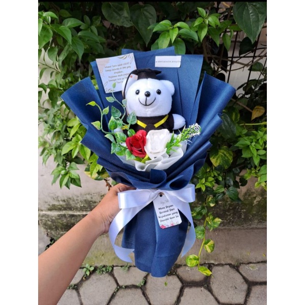 BUKET BONEKA KADO WISUDA BUKET WISUDA