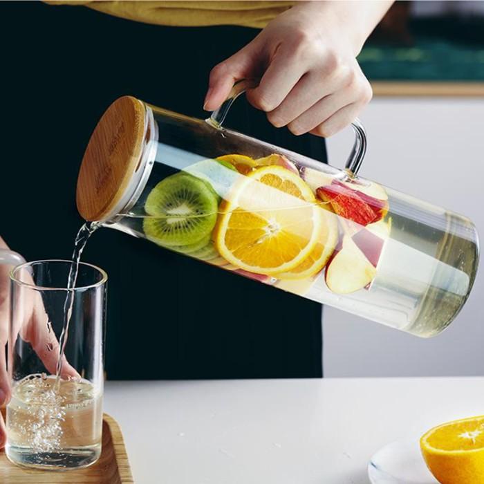 Teko Kaca Pitcher Jug Kayu Air Minum Tahan Panas Dingin