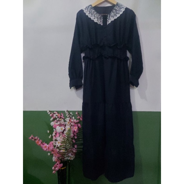 gamis kerah renda