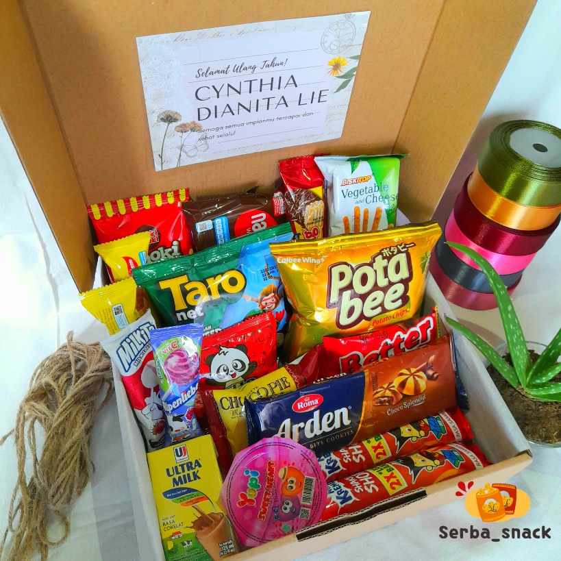 

SNACK BOX / HAMPERS / PAKET SNACK / KADO ULANG TAHUN / ANNIVERSARY / WISUDA / VALENTINE / IDUL FITRI