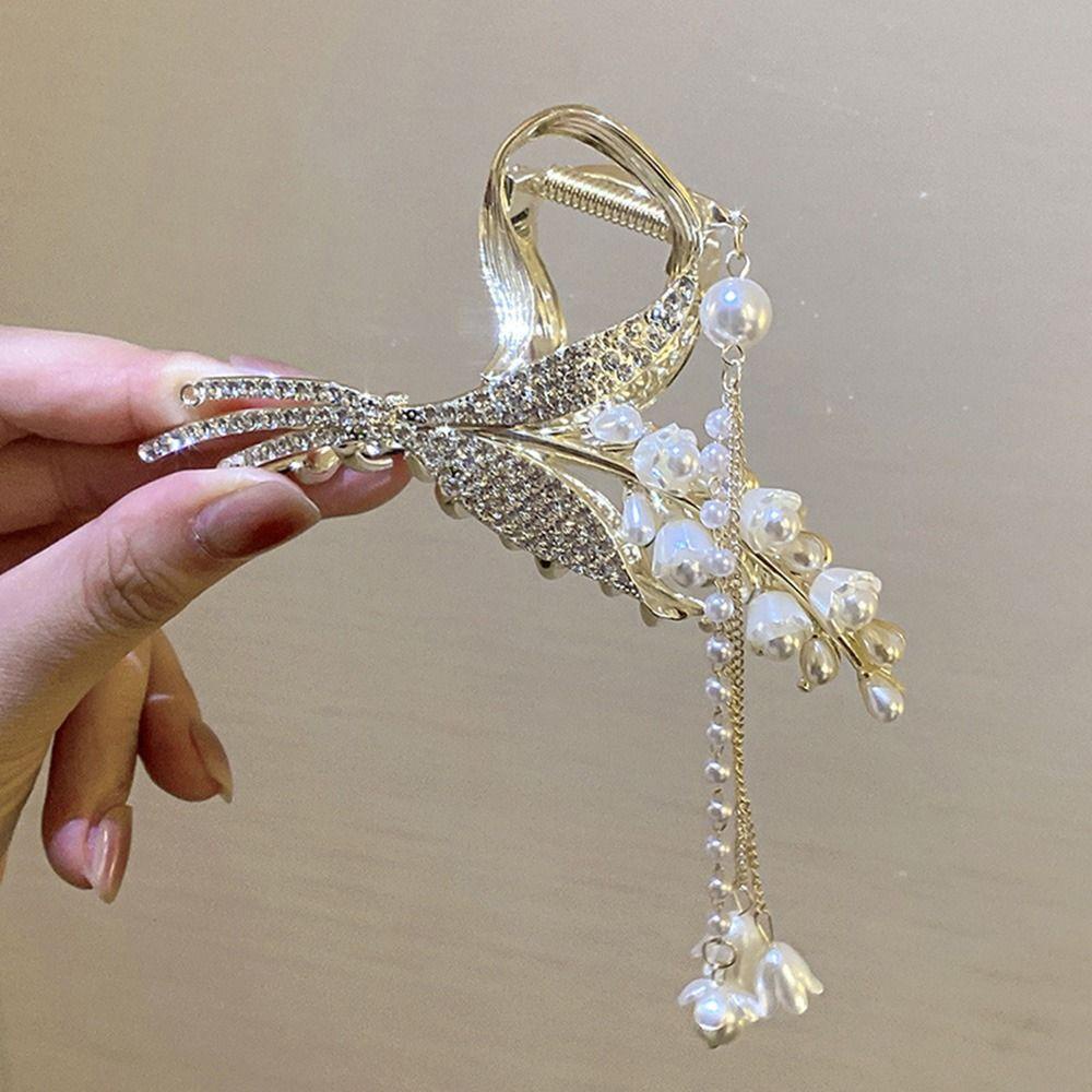 Needway  Padi Bunga Rambut Cakar Jepit Rambut Elegan Fashion Mutiara Untuk Gadis Ponytail Holder Hiasan Kepala Berlian Untuk Wanita Gaya Korea Hair Clip