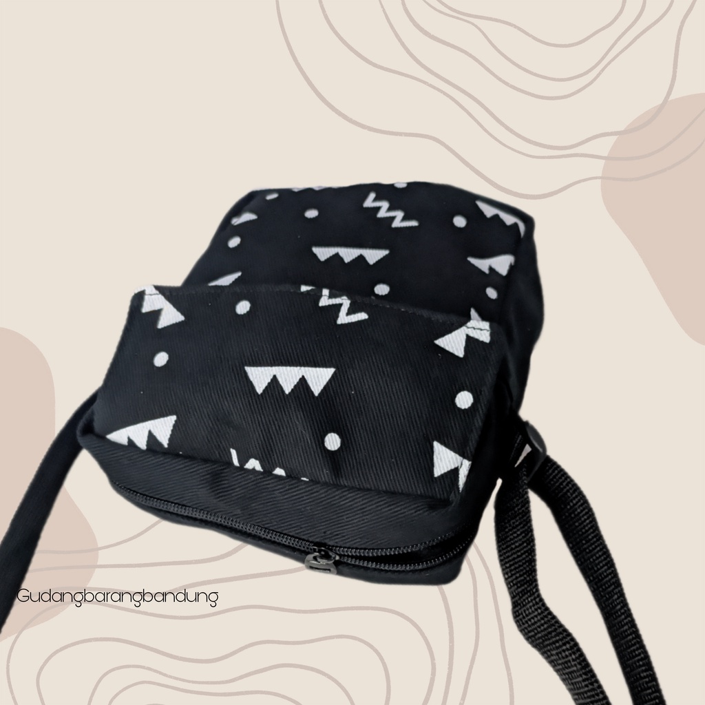 Sling bag Hitam Rinjani kanvas