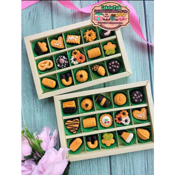 

coklat karakter kuker | hampers | lebaran | gift