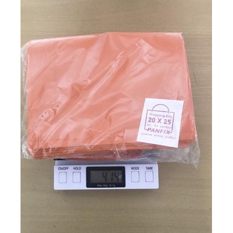 

` MHP Tas belanja cangklong shopping bag tas plastik tali soft handle 20x25 Buruan Beli`