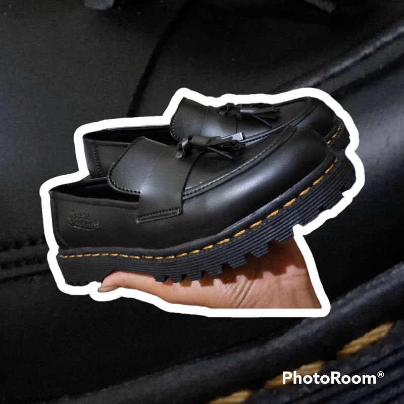 dr. martens sepatu loafers pria wanita unisex autsole kaca dan autsole hitam eu 36-45