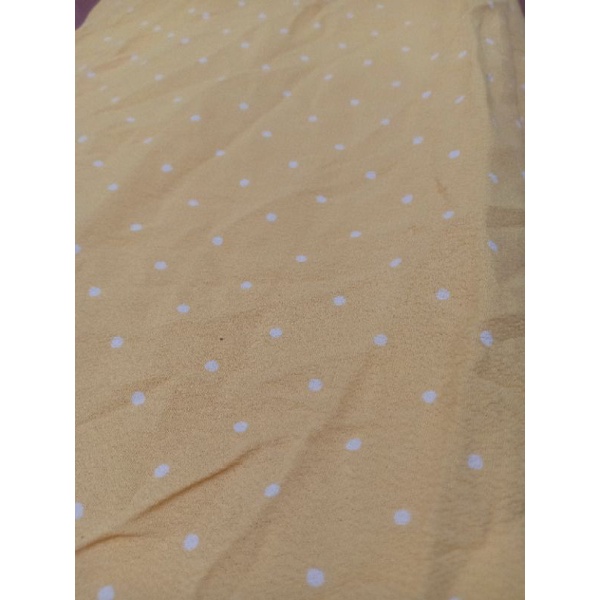 KAIN RAYON VISCOSE POLKADOT KUNING ( REQ PANJANG 50 CM= 14.500 )