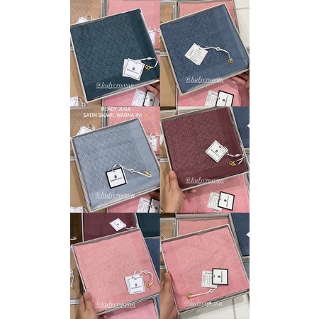 Buttonscarves The Tapis Pashmina & The Dream Park Marshmellow Shawl Satin