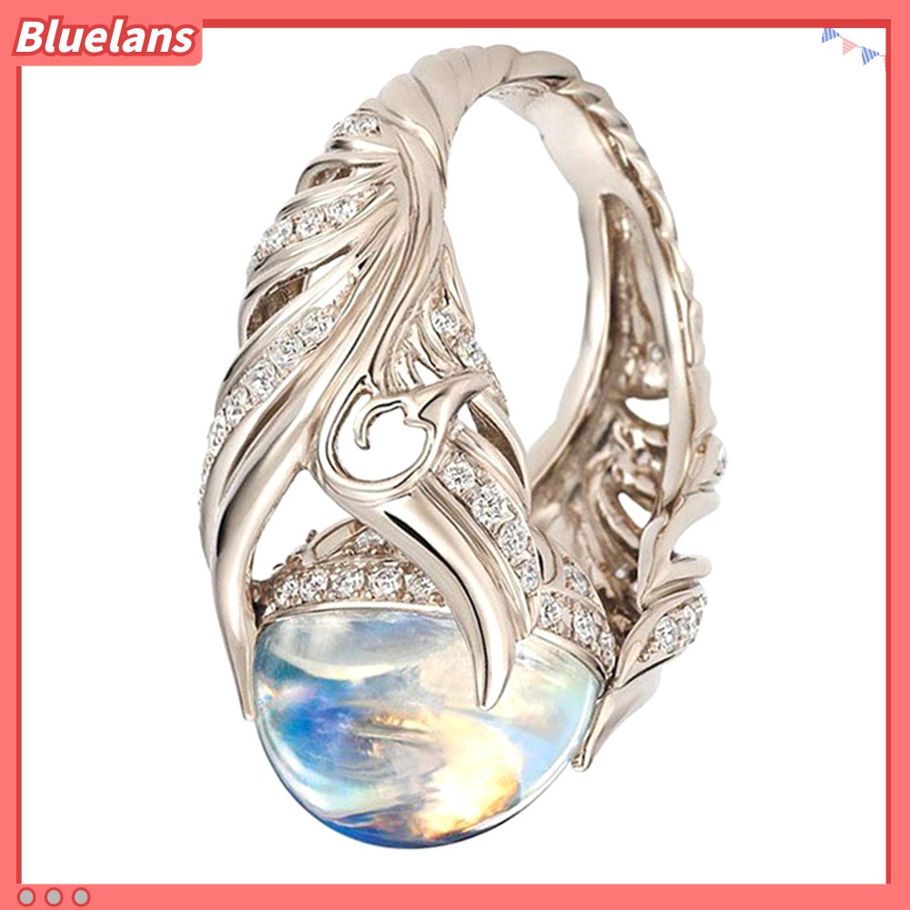 Cincin Wanita Bentuk Sayap Aksen Berlian Imitasi Untuk Pernikahan