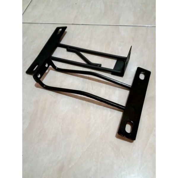 Bracket plat besi dudukan plat nomor depan motor satria Fu Vixion hitam