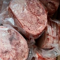 

WAGYU STRIPLOIN AUS 1 KG
