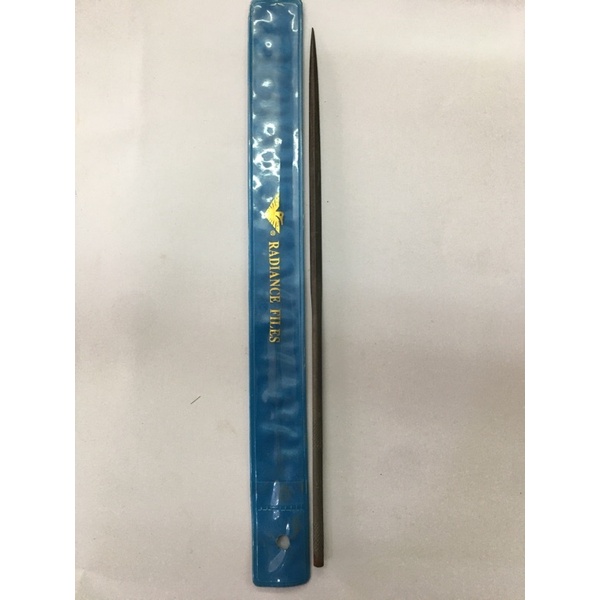 

AT Kikir Thubosan segitiga//panjang 18cm