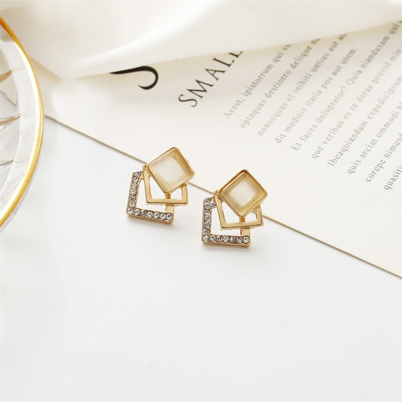 OILA anting mutiara korea elegan women pearl fashion earrings (3E3) jan116