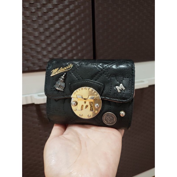 short wallet metrocity