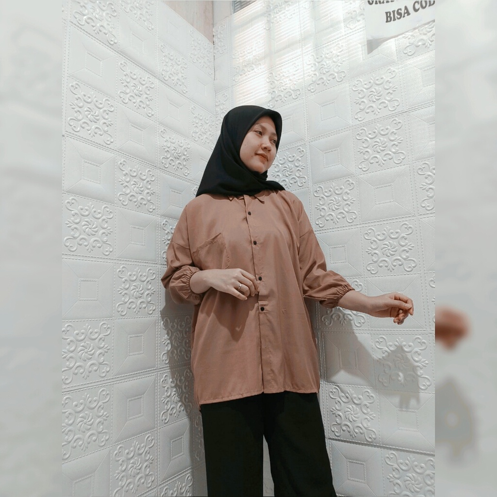 Vivara Blouse Oversize // Kemeja Katun Rayon Jumbo