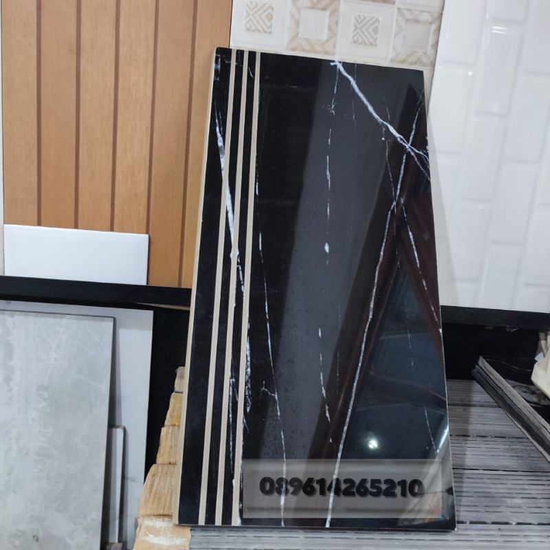 Granit anak tangga 30x60 hitam corak