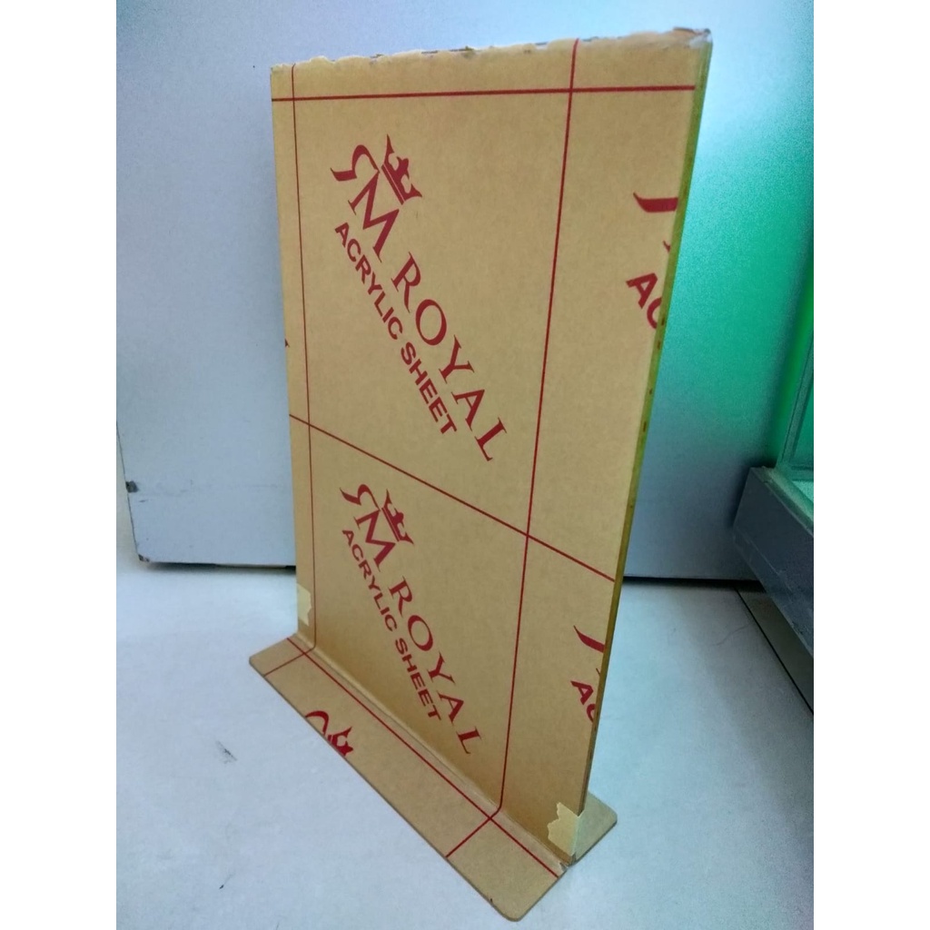 

HJK Acrylic Tent Holder / Akrilik Tent Card A4 T Portrait 2mm - STANDAR