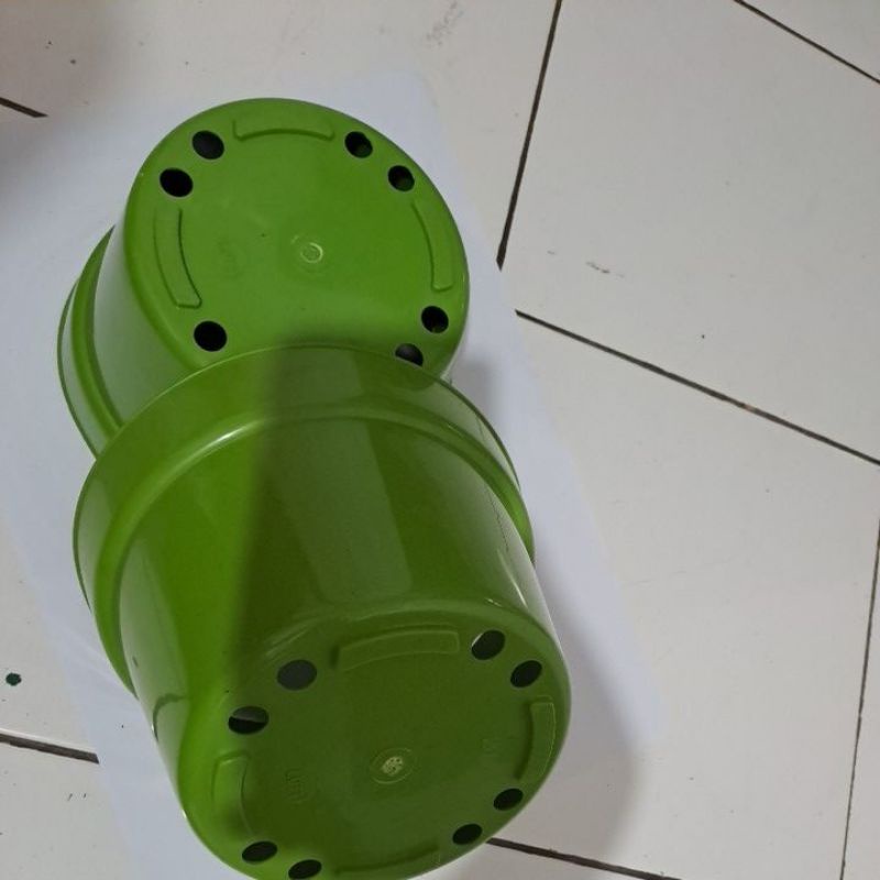 Pot lott 20cm hijau