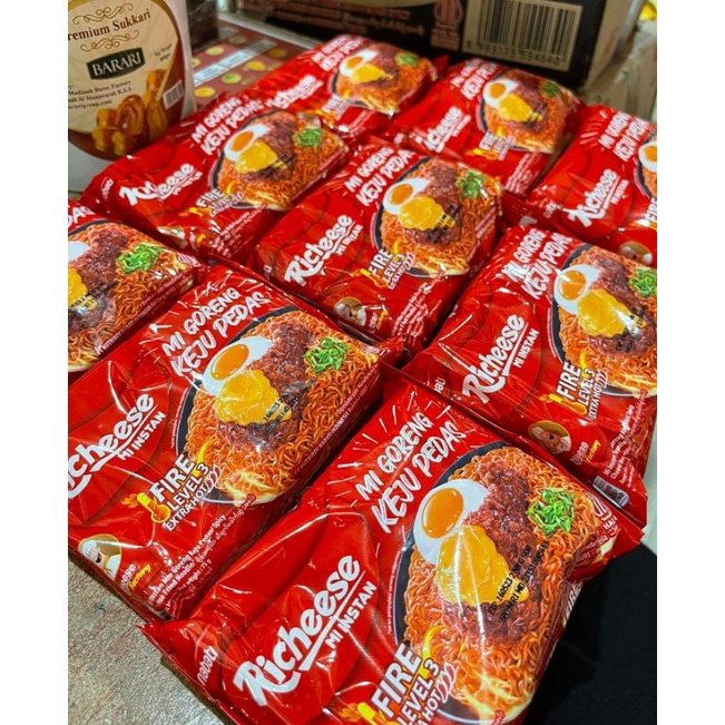 

Mie Goreng Keju Pedas Recheese