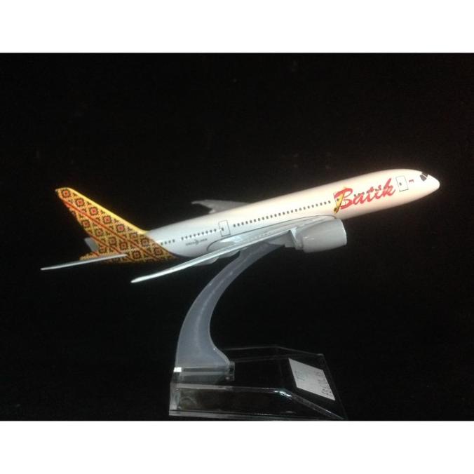 diecast pesawat Batik air